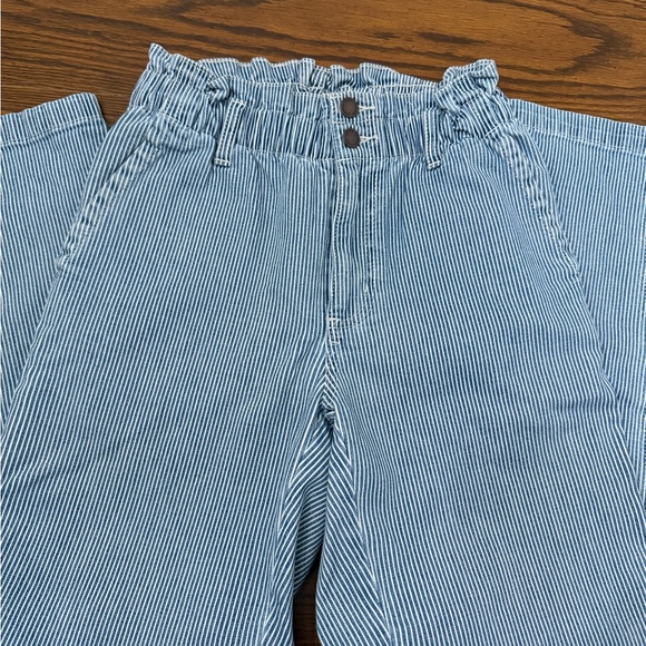 Universal Thread Blue Striped High Rise Jeans - Picture 1 of 4